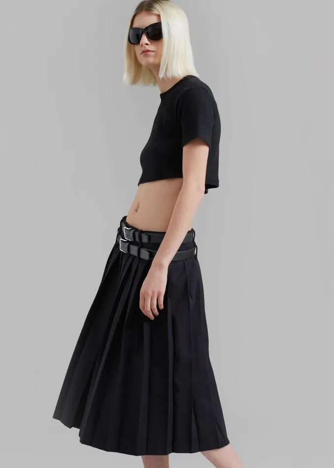 Women The Frankie Shop Bottoms Wednesday Belted Pleated Skirt Black