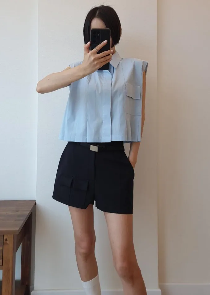 Women The Frankie Shop Bottoms Wendy Mini Shorts Navy