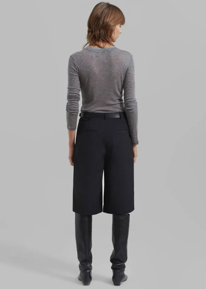 Women The Frankie Shop Bottoms Wilma Pleated Bermuda Shorts Black Pinstripe