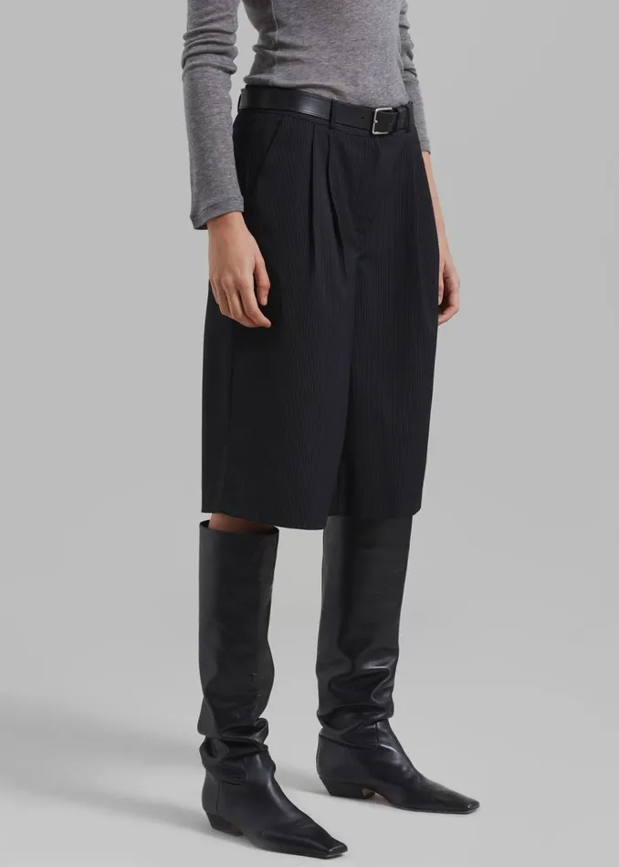 Women The Frankie Shop Bottoms Wilma Pleated Bermuda Shorts Black Pinstripe