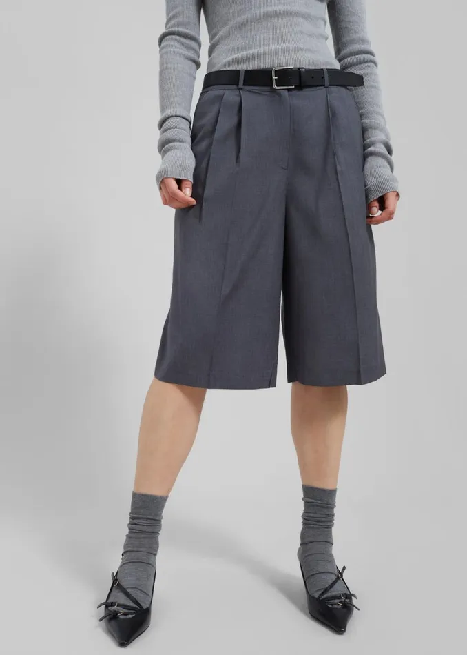 Women The Frankie Shop Bottoms Wilma Pleated Bermuda Shorts Grey