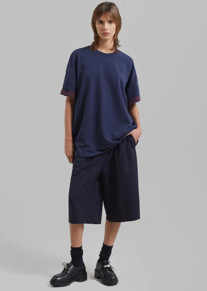 Women The Frankie Shop Bottoms Wilma Pleated Bermuda Shorts Navy