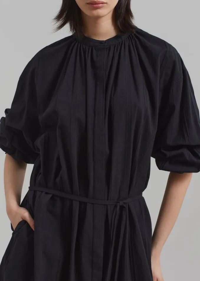 Women The Frankie Shop Dresses Amomento Shirring Long Dress Black