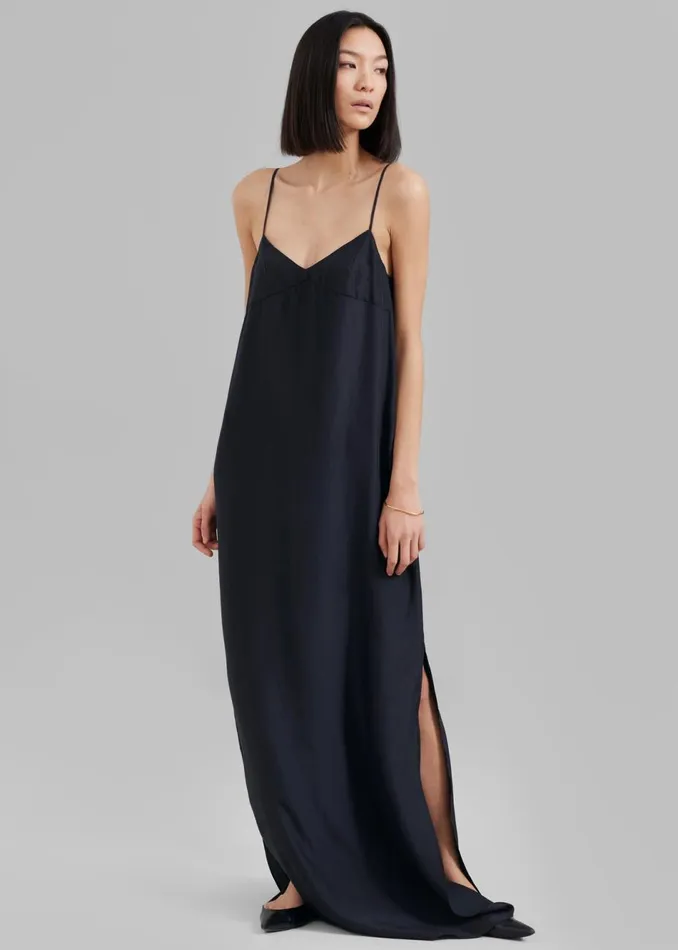 Women The Frankie Shop Dresses Dylana Sleeveless Maxi Dress Navy