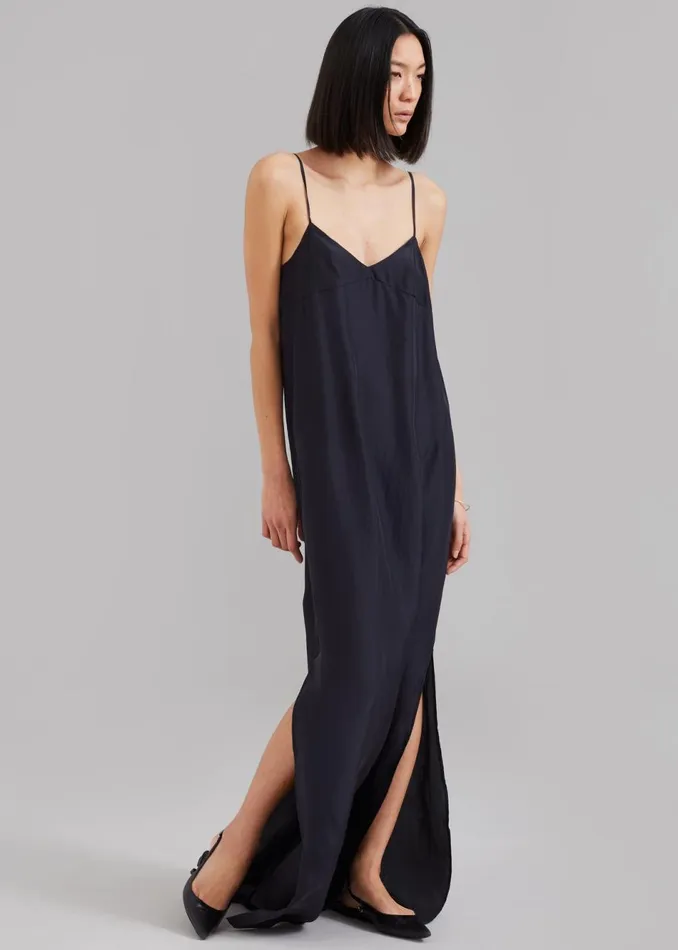 Women The Frankie Shop Dresses Dylana Sleeveless Maxi Dress Navy