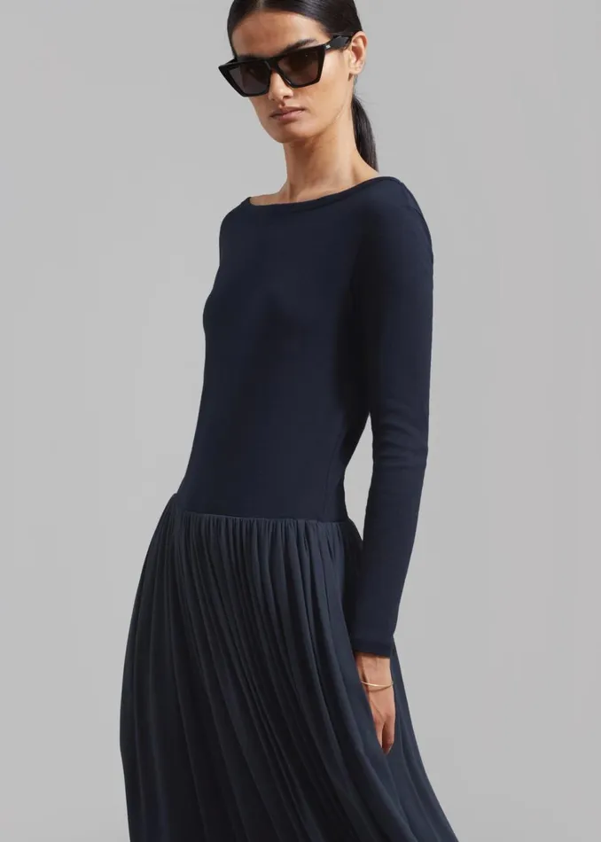 Women The Frankie Shop Dresses Odette Gathered Skirt Maxi Dress Navy