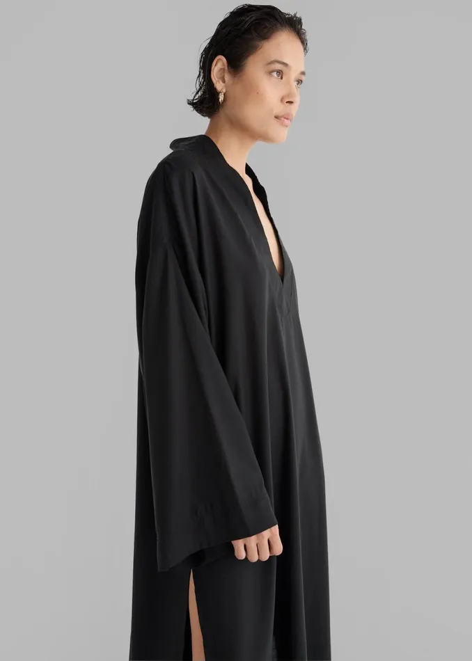 Women The Frankie Shop Dresses Solaqua The Ines Kaftan Noir