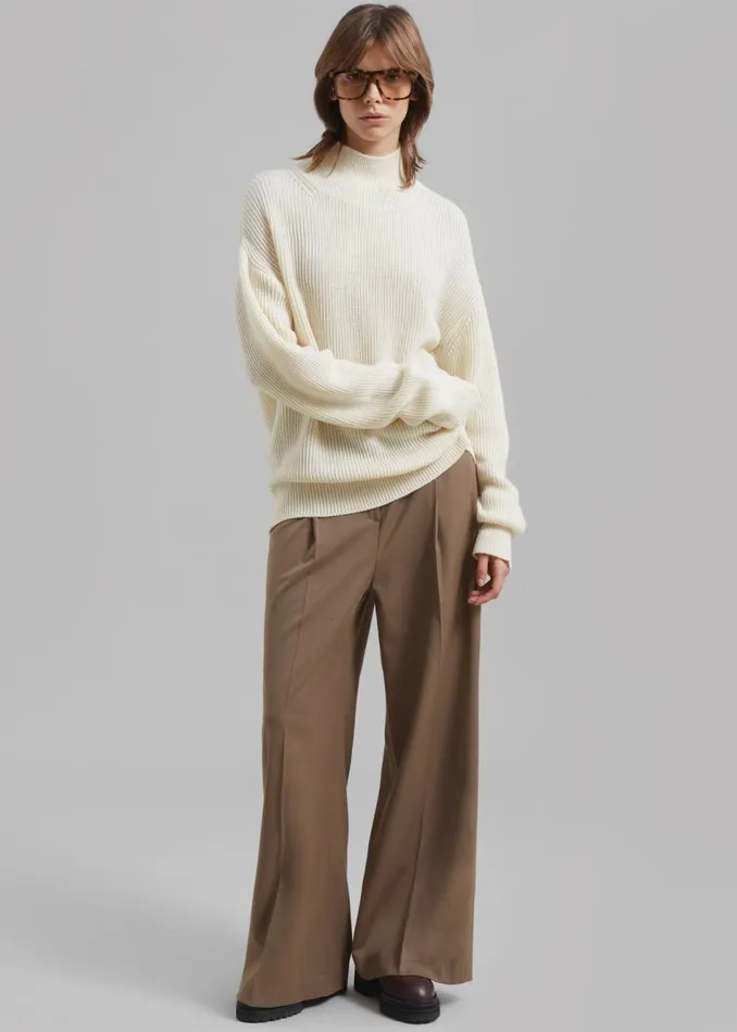 Women The Frankie Shop Knitwear Amomento Turtleneck Pullover Ecru