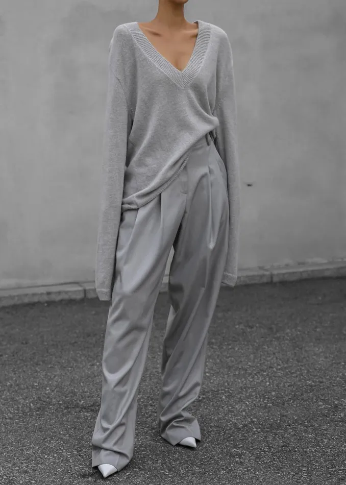 Women The Frankie Shop Knitwear Brayden V Neck Sweater Light Grey