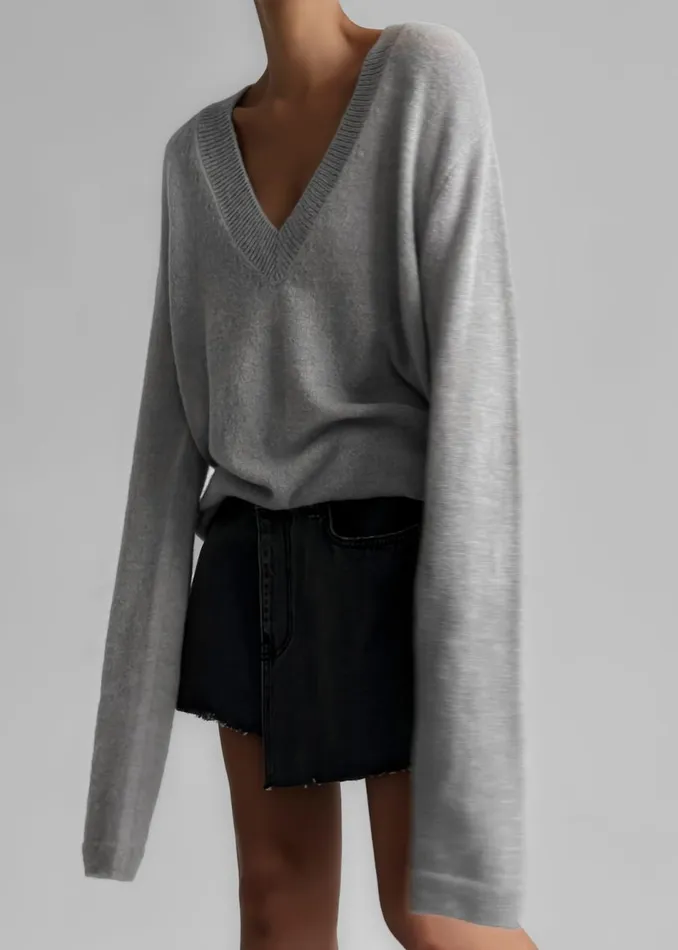 Women The Frankie Shop Knitwear Brayden V Neck Sweater Light Grey