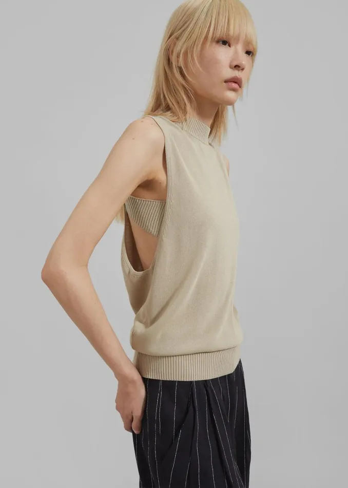 Women The Frankie Shop Knitwear Christopher Esber Petra Knit Cutaway Vest Siltstone Women The Frankie Shop Knitwear Christopher Esber Petra Knit Cutaway Vest Siltstone