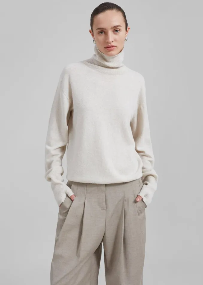 Women The Frankie Shop Knitwear Delia Wool Turtleneck Oat