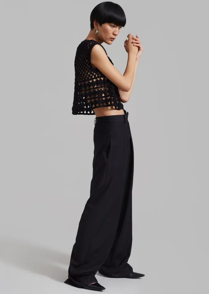 Women The Frankie Shop Knitwear Esme Crochet Vest Black