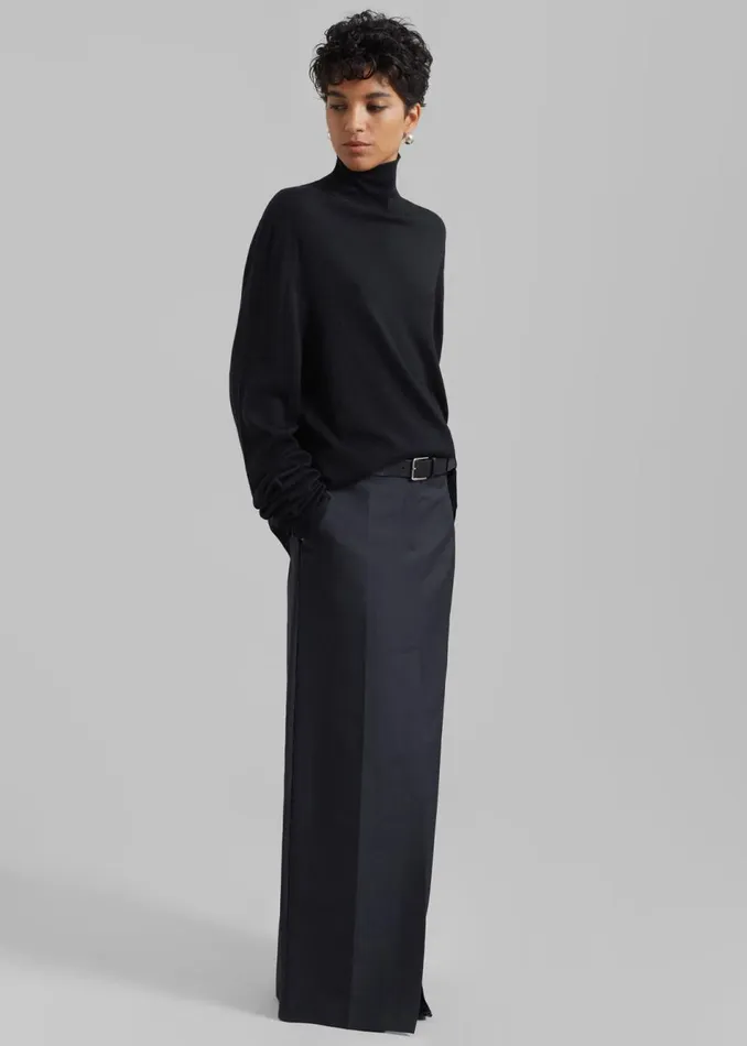 Women The Frankie Shop Knitwear Logan Wool Extra Long Sleeve Turtleneck Black