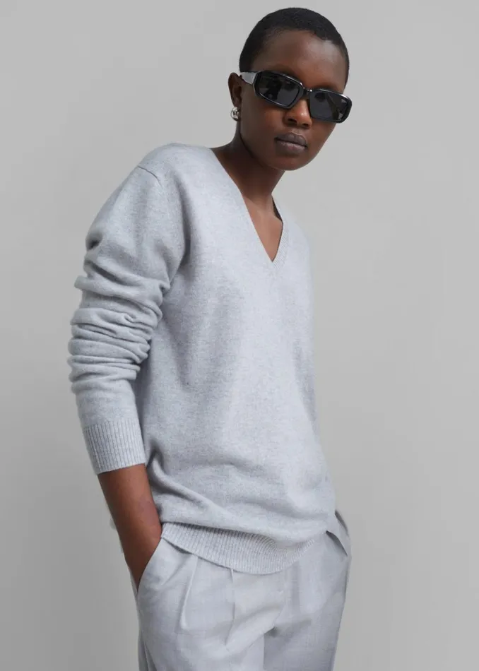 Women The Frankie Shop Knitwear Loulou Studio Serafini V Neck Cashmere Sweater Grey Melange