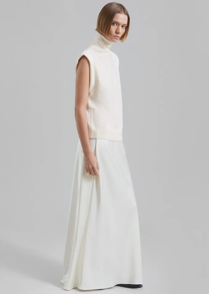 Women The Frankie Shop Knitwear Nadia Thin Padded Sleeveless Turtleneck Ivory