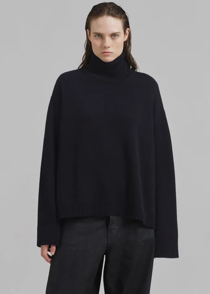 Women The Frankie Shop Knitwear Rhea Trapeze Turtleneck Black