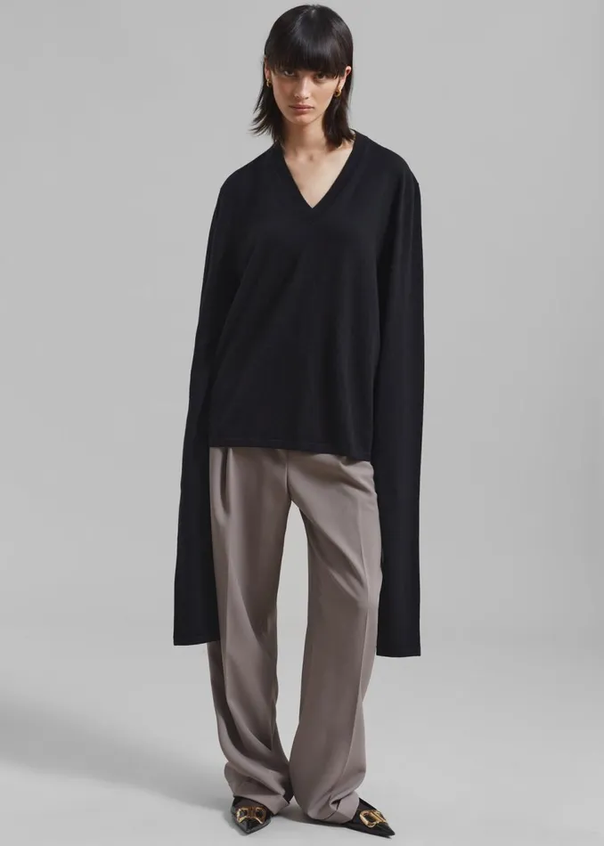 Women The Frankie Shop Knitwear Selma Extra Long Sleeve Merino Wool Pullover Black