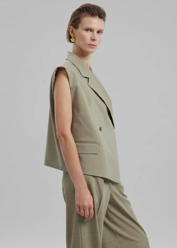Women The Frankie Shop Outerwear Alia Boxy Vest Beige