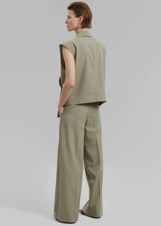 Women The Frankie Shop Outerwear Alia Boxy Vest Beige