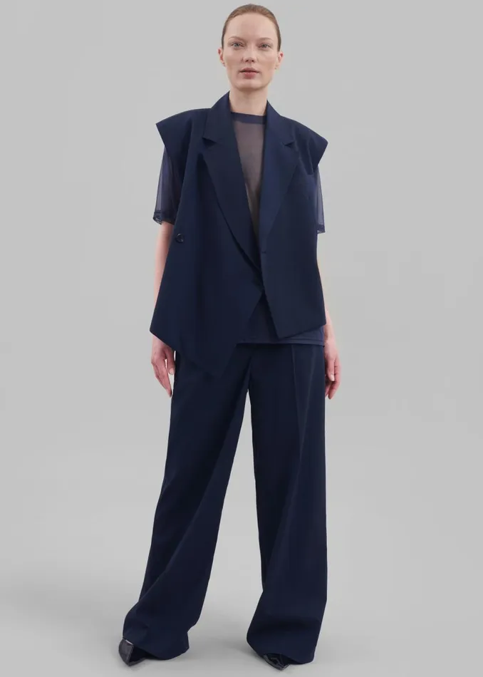 Women The Frankie Shop Outerwear Alia Boxy Vest Navy