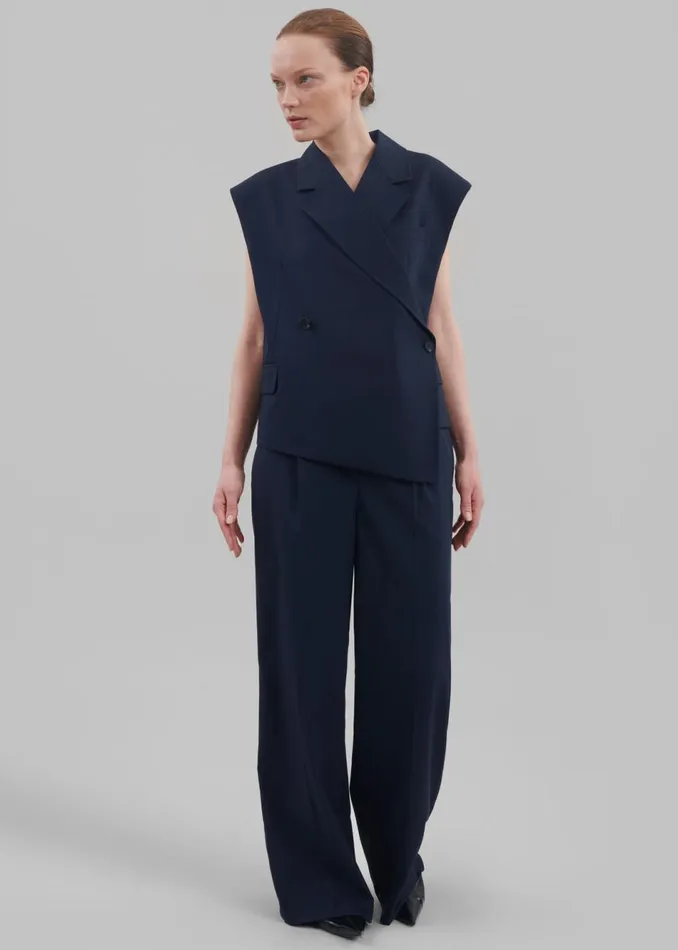 Women The Frankie Shop Outerwear Alia Boxy Vest Navy