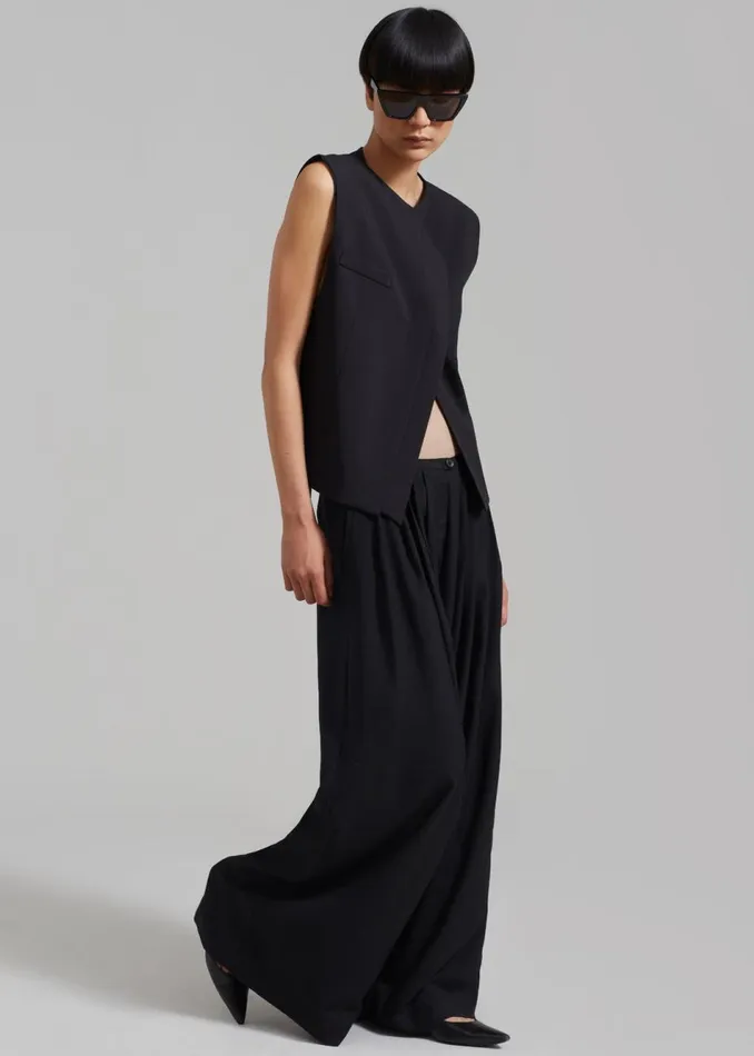 Women The Frankie Shop Outerwear Ashton Cross Vest Black