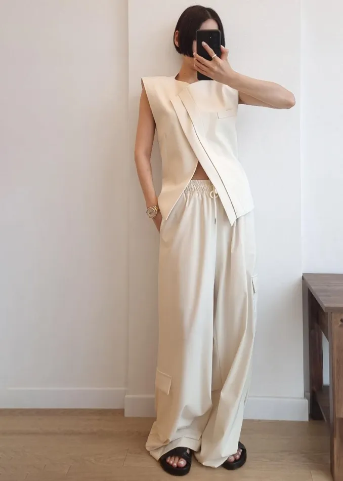 Women The Frankie Shop Outerwear Ashton Cross Vest Cream