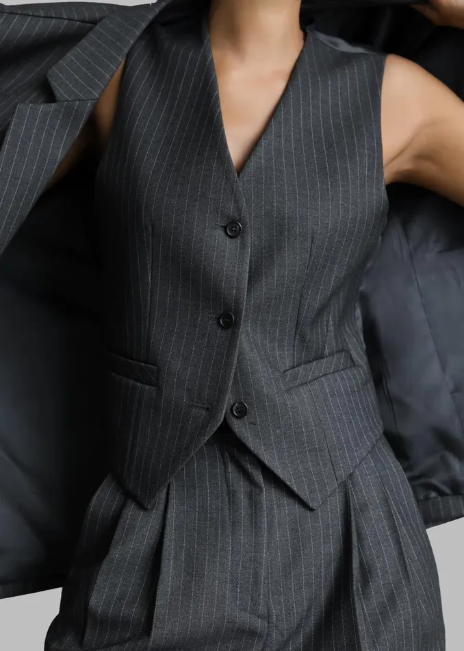 Women The Frankie Shop Outerwear Elise Vest Greywhite Pinstripe