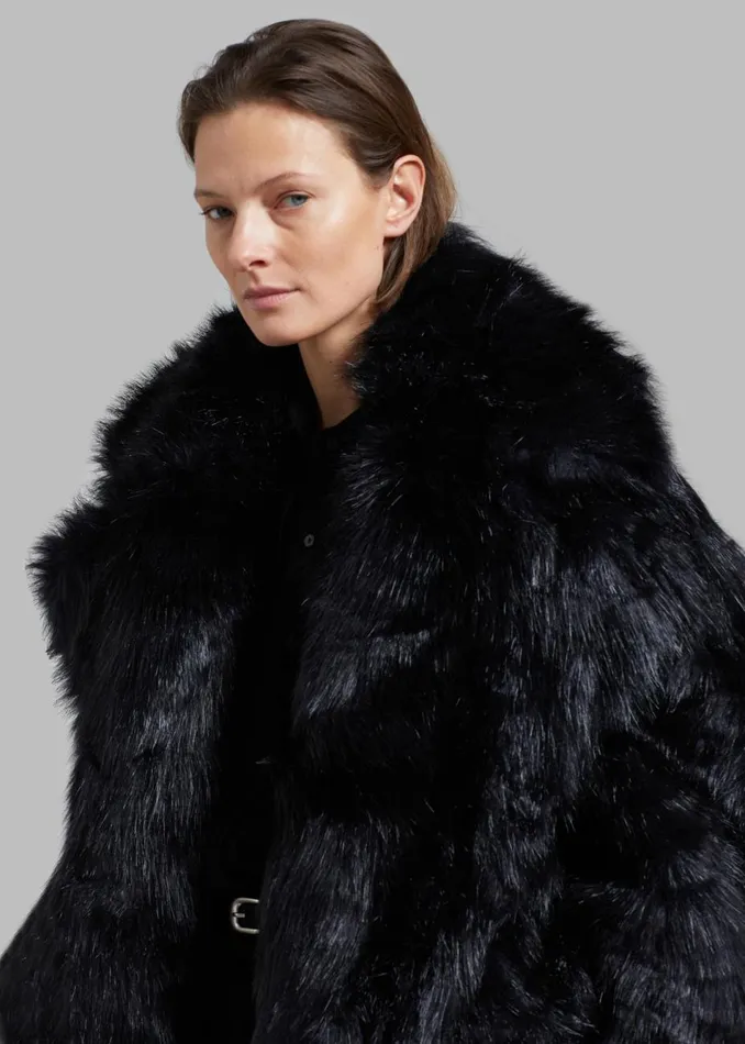 Women The Frankie Shop Outerwear Fallon Short Faux Fur Coat Black