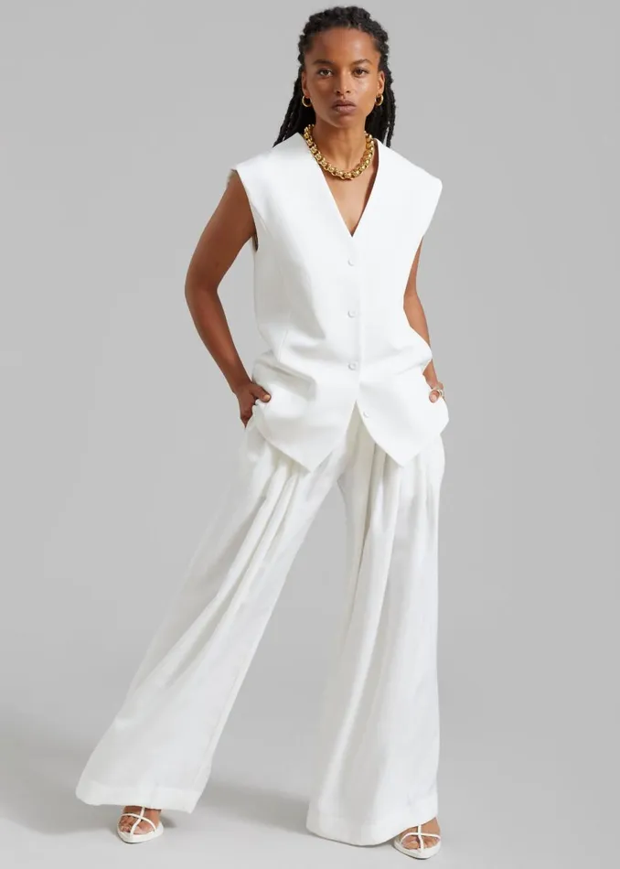 Women The Frankie Shop Outerwear Isla Oversized Vest White