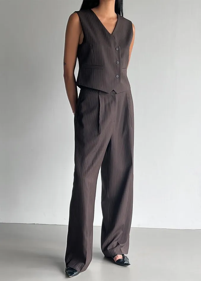 Women The Frankie Shop Outerwear Ivey Vest Brownwhite Pinstripe