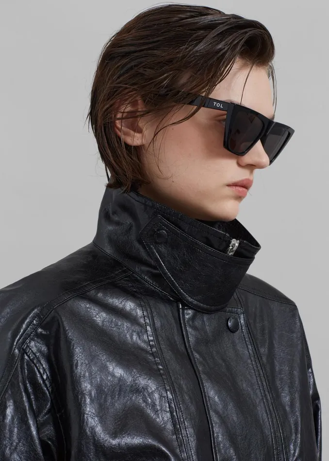 Women The Frankie Shop Outerwear Low Classic Pocket Leather Jacket Black