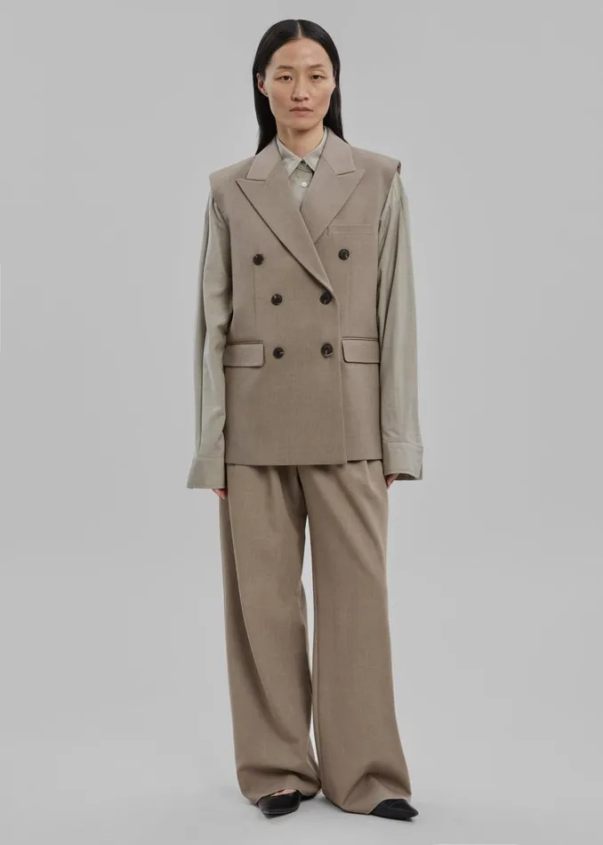 Women The Frankie Shop Outerwear Luxor Double Breasted Vest Taupe