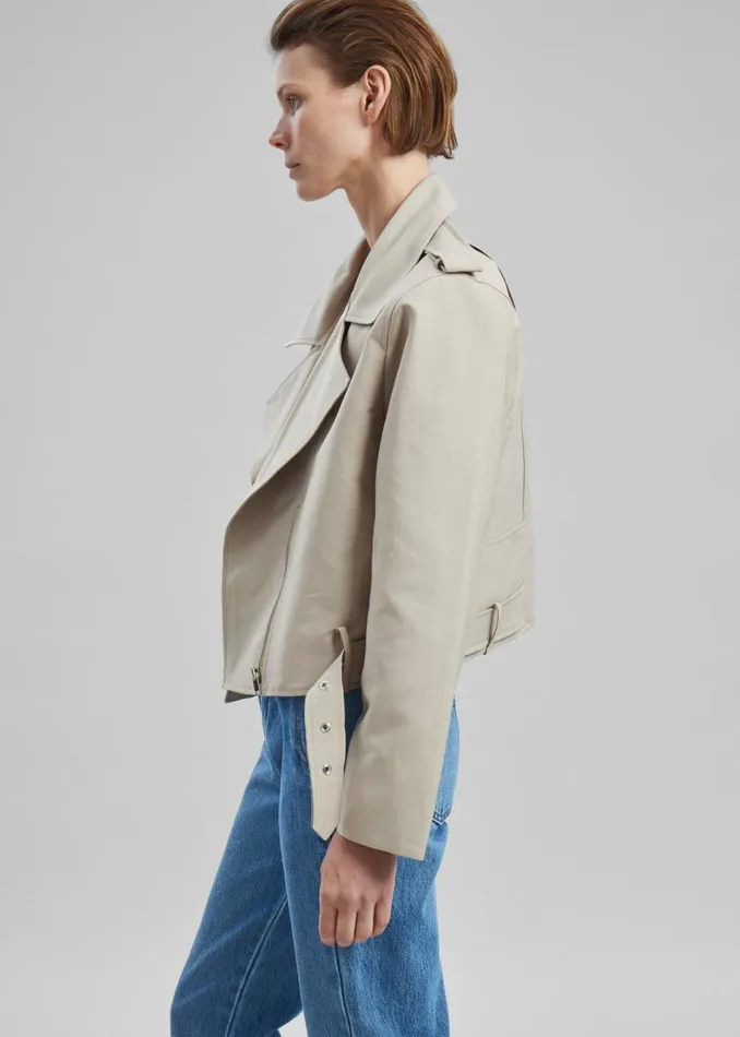 Women The Frankie Shop Outerwear Max Short Trench Beige