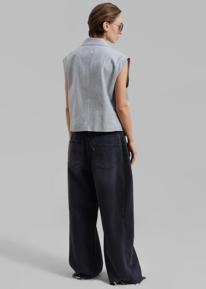 Women The Frankie Shop Outerwear Remain Asymmetric Boxy Vest Castlerock Comb