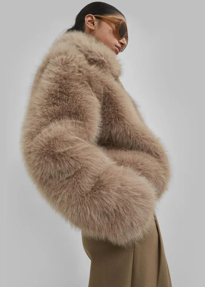 Women The Frankie Shop Outerwear Sabrina Faux Fur Jacket Mocha