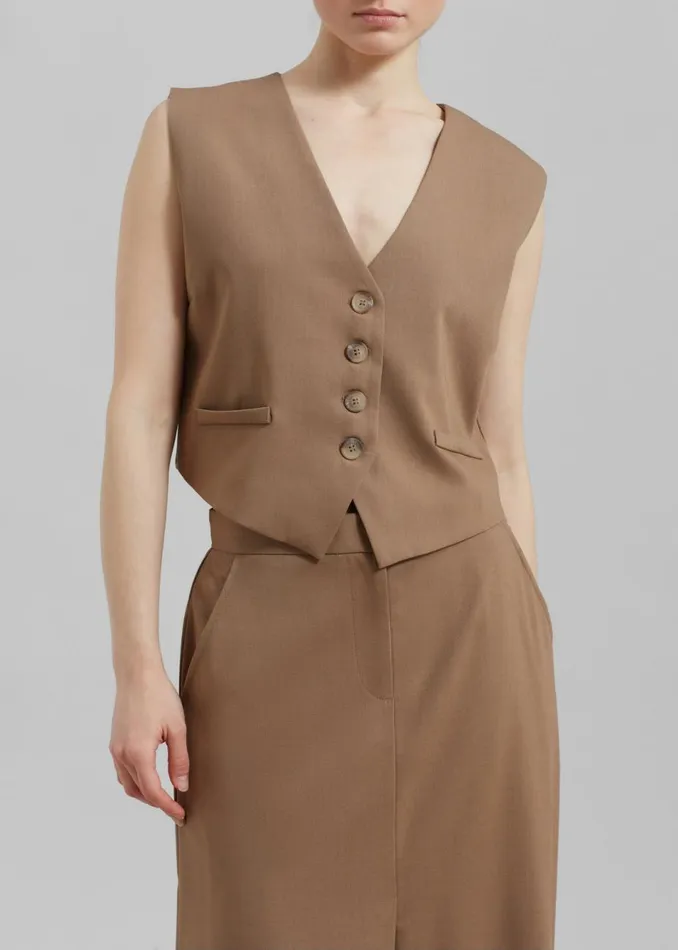 Women The Frankie Shop Outerwear Solaqua The Manon Waistcoat Crme