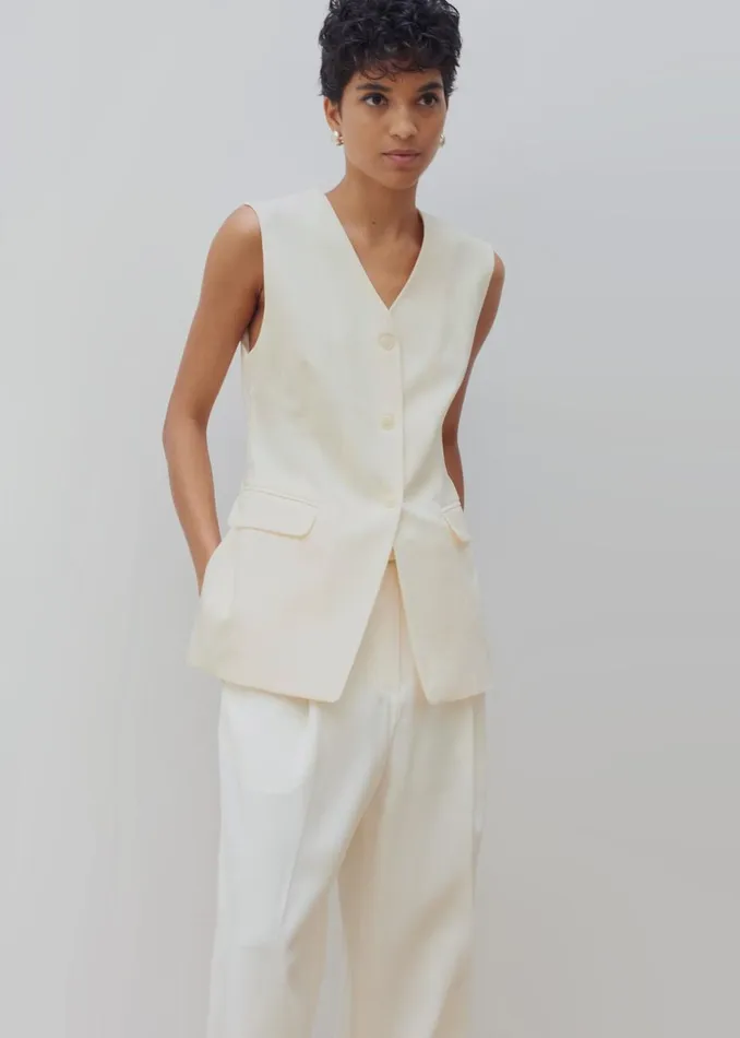 Women The Frankie Shop Outerwear Sutton Vest Cream
