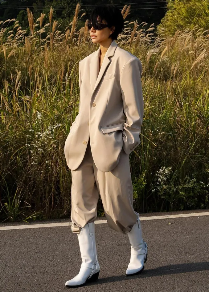 Women The Frankie Shop Outerwear Tansy Oversized Blazer Beige