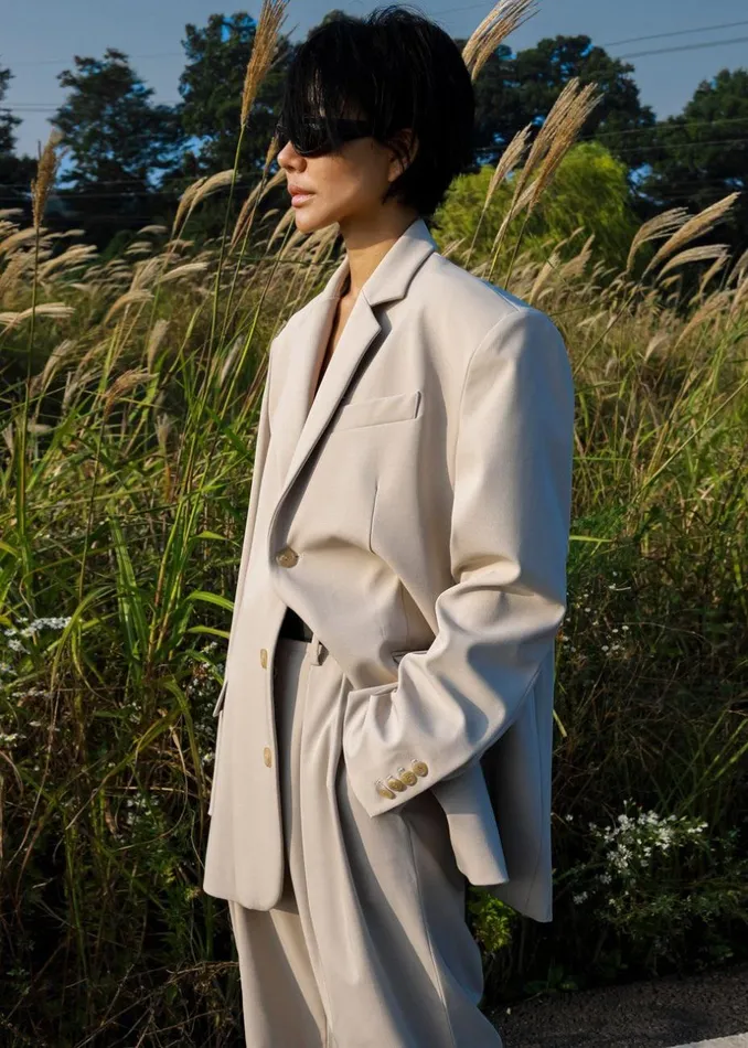 Women The Frankie Shop Outerwear Tansy Oversized Blazer Beige