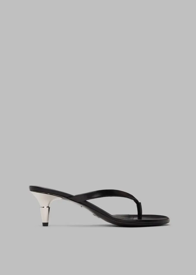 Women The Frankie Shop Shoes Proenza Schouler White Label Spike Flip Flops Black