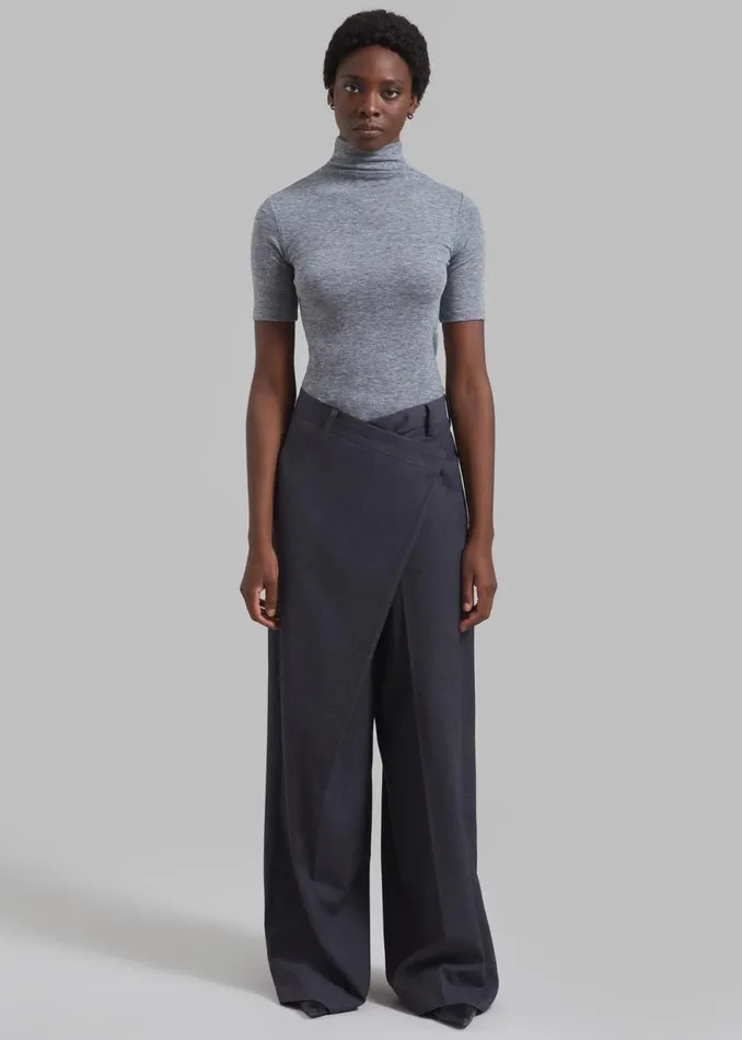 Women The Frankie Shop Tops Amelia Mockneck Top Grey