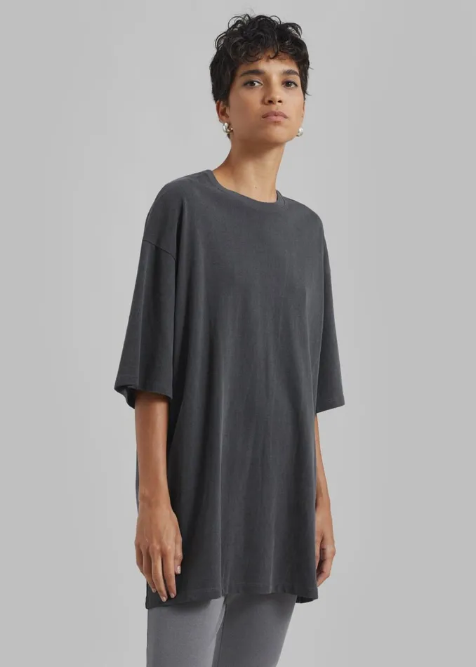 Women The Frankie Shop Tops Avak Oversized Tee Charcoal
