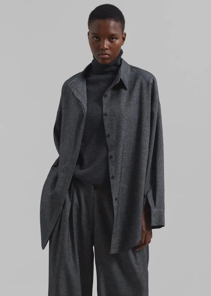 Women The Frankie Shop Tops Casey Reversible Button Up Shirt Charcoal