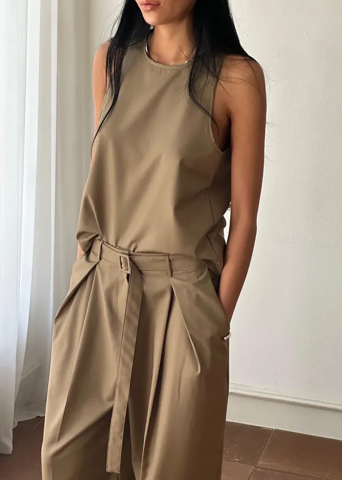 Women The Frankie Shop Tops Clay Sleeveless Top Desert Taupe