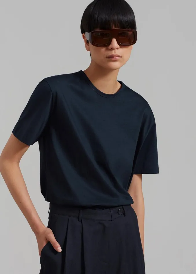 Women The Frankie Shop Tops Connell Boxy Tee Navy