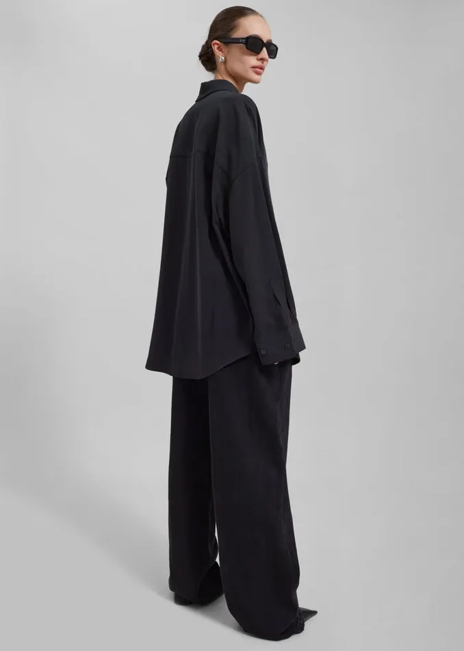 Women The Frankie Shop Tops Della Midweight Button Up Shirt Black