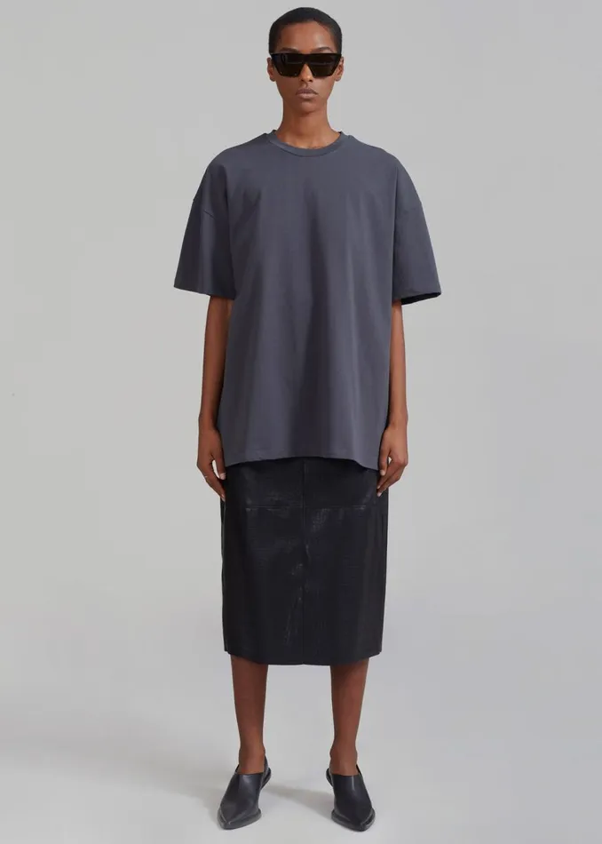 Women The Frankie Shop Tops Faro Boxy Tee Charcoal