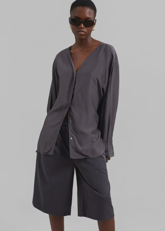 Women The Frankie Shop Tops Finley Blouse Charcoal